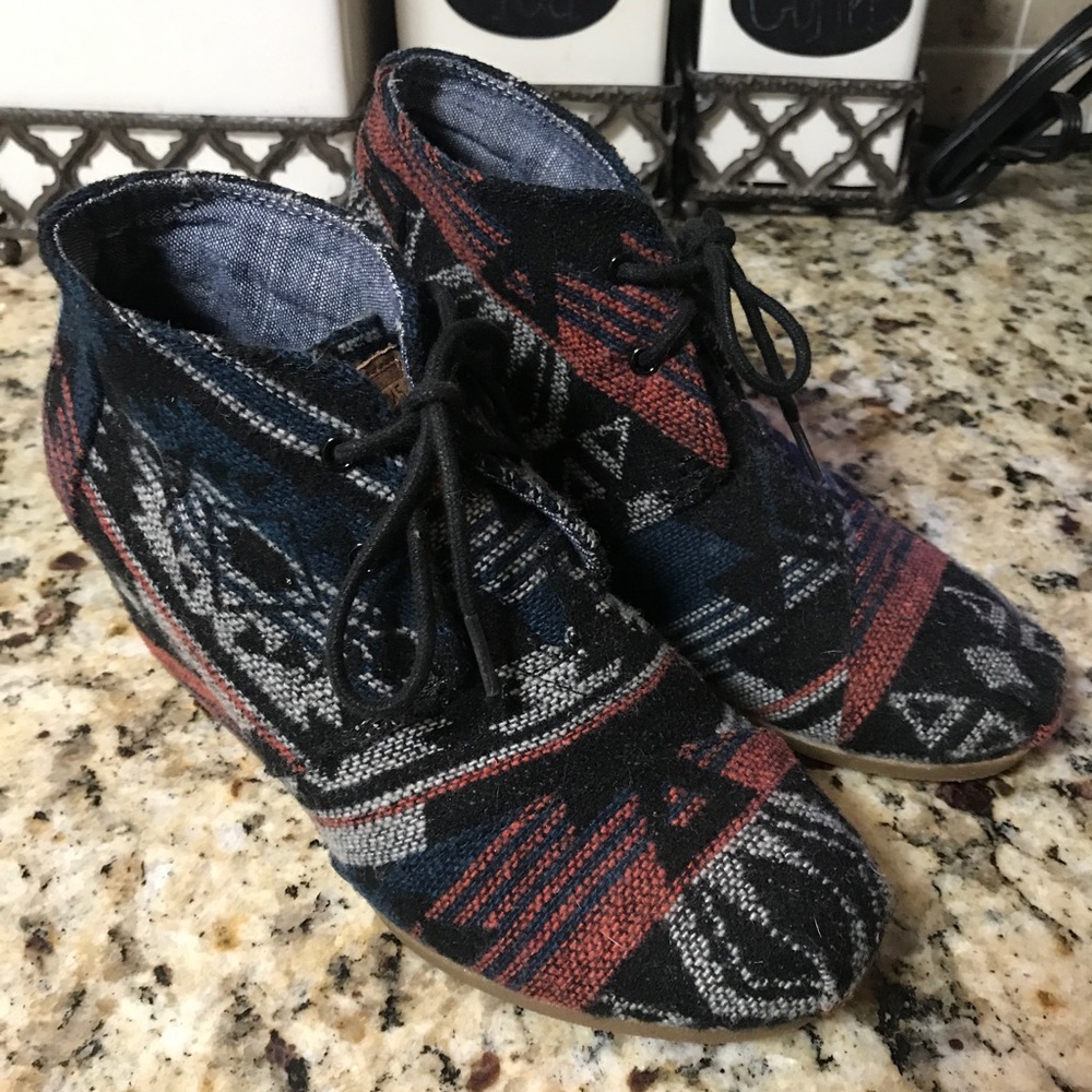 Toms Aztec wedge!